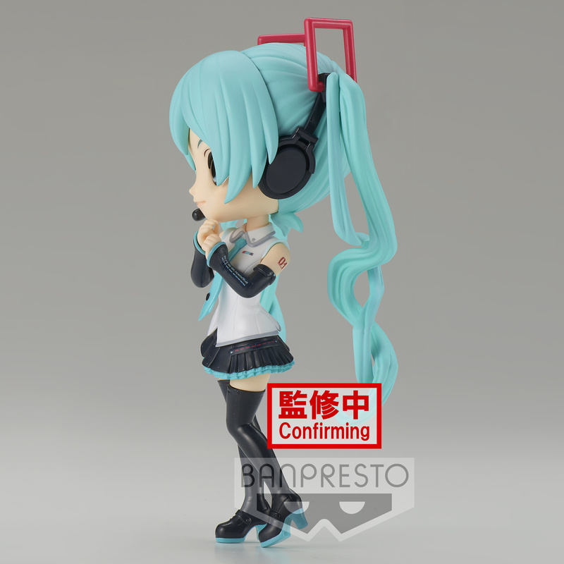 Hatsune Miku V4X - Q Posket Version B