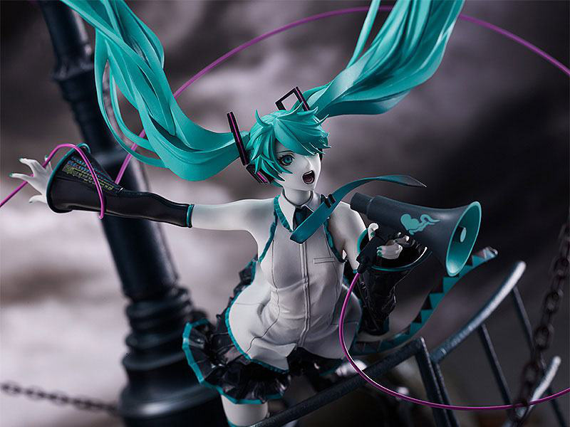 Miku Hatsune - Love is War Refined Version - Good Smile Company