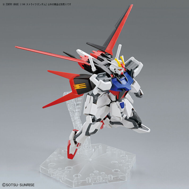 GAT X105 Strike Gundam - Mobile Suit Gundam SEED - EG 1/144 - Bandai Spirits