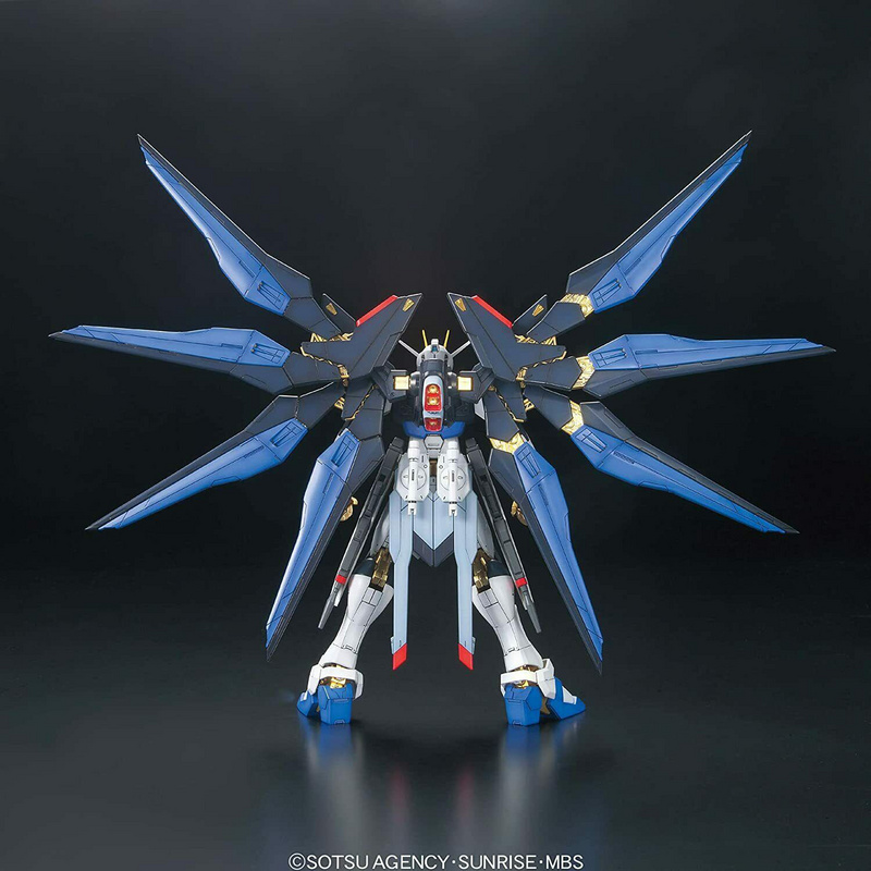 ZGMF-X20A Strike Freedom Gundam (Full Burst Mode - MG) - Mobile Suit Gundam SEED - Bandai Spirits