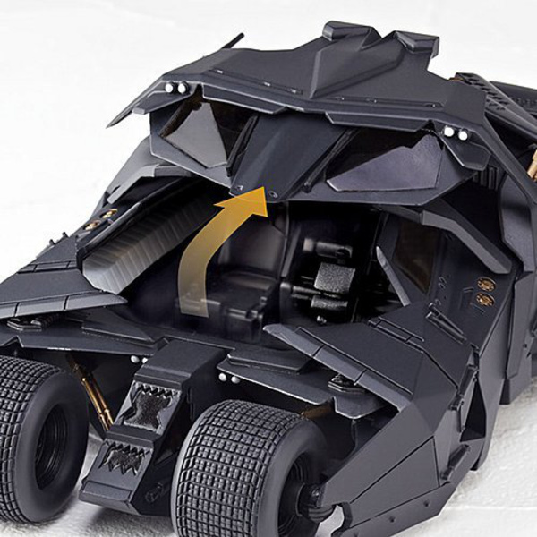 Batmobil Tumbler - Batman Dark Knight Rises - Revoltech