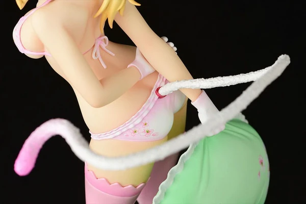 Lucy Heartfilia - Fairy Tail - Statue 1/6 - Cherry blossom CAT Gravure Style - Orca Toys