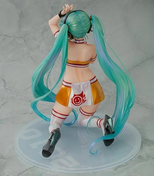 Hatsune Miku - Racing 2010 - Kentaro Yabuki Art - Max Factory