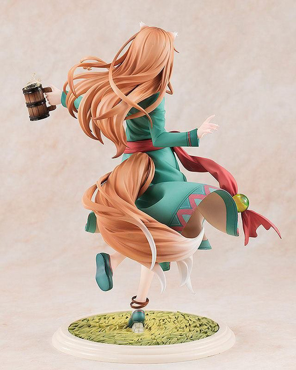 Holo / Horo - Spice and Wolf 10th Anniversary Version - Revolve