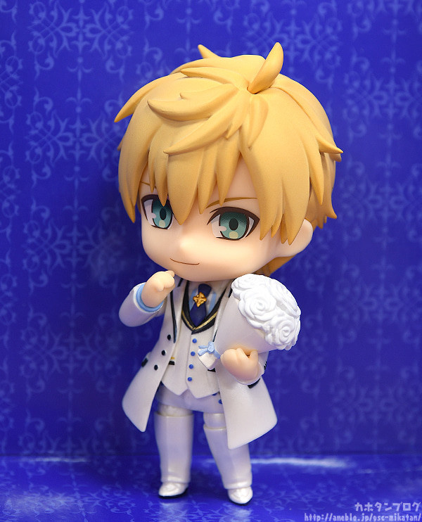 Nendoroid 1051 Arthur Pendragon Costume Dress White Rose Ver.