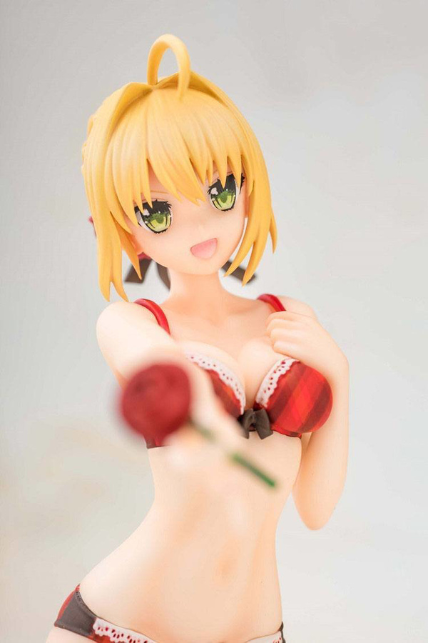 Saber  - Nero Claudius - Rose Vacance - FunnyKnights