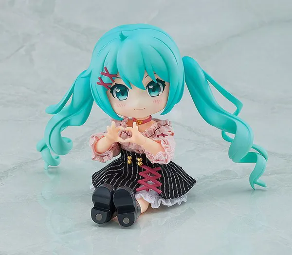 Nendoroid Doll Hatsune Miku - Date Outfit