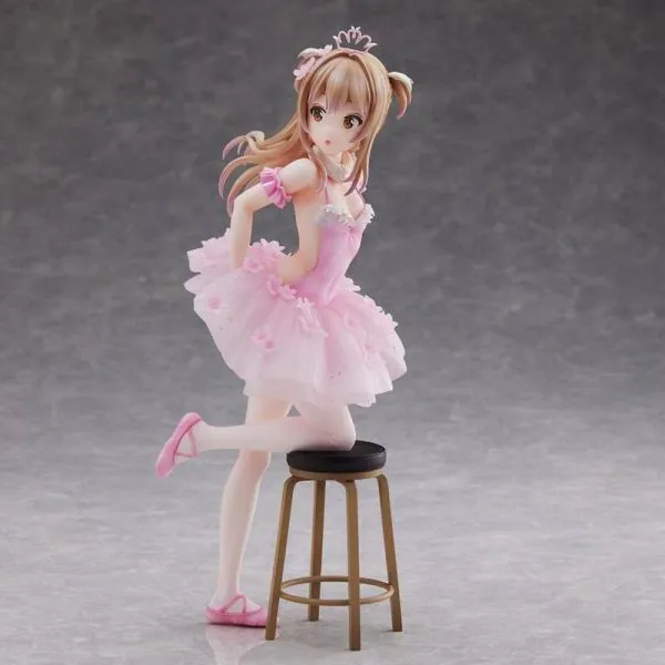 Kouhai-chan (Anmi) - Flamingo Ballet - Union Creative