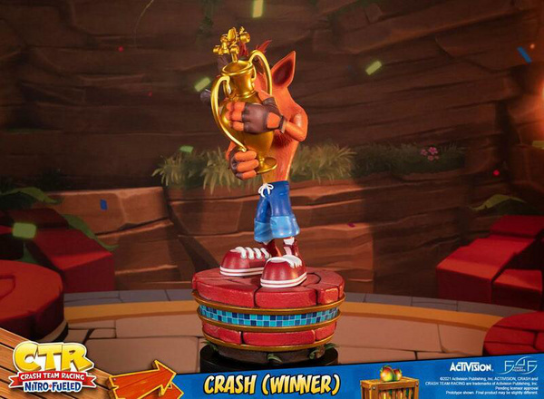 Crash (Winner) - Crash Team Racing Nitro-Fueled - First 4 Figures